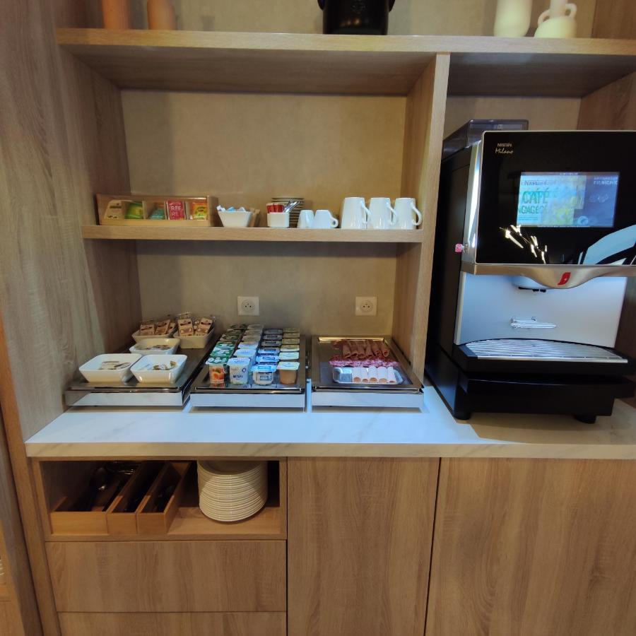 Avia Hotel Saphir Montparnasse Paris Eksteriør billede