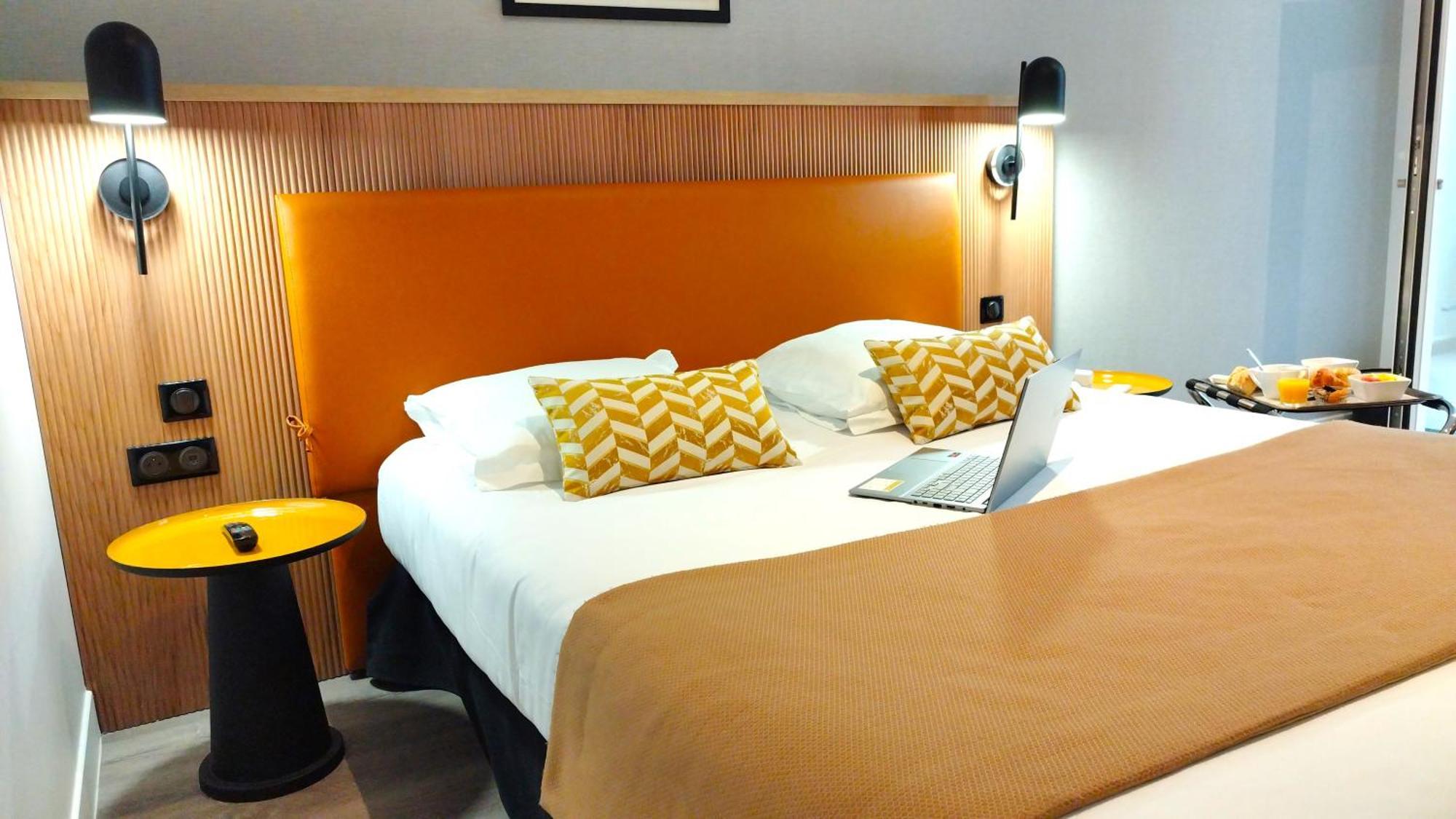 Avia Hotel Saphir Montparnasse Paris Eksteriør billede