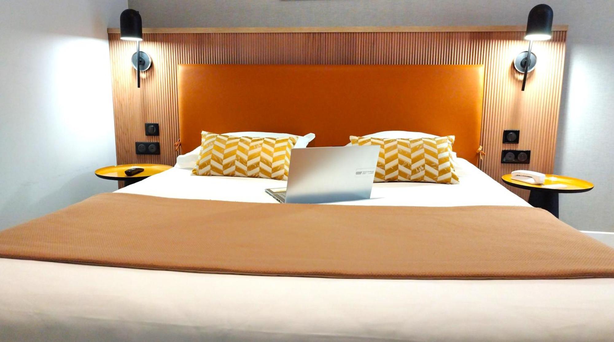 Avia Hotel Saphir Montparnasse Paris Eksteriør billede